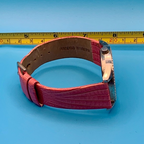 WHITE HOUSE BLACK MARKET Women’s Fashion Watch Crystal Bezel Japan Movt Working - Picture 12 of 16